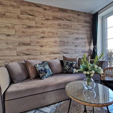 Apartament Kolobrzeg Starowka Welcome Home المظهر الخارجي الصورة