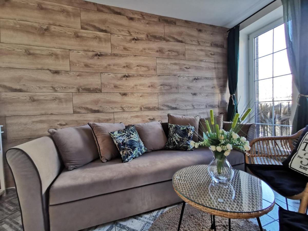 Apartament Kolobrzeg Starowka Welcome Home المظهر الخارجي الصورة